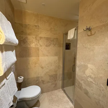 Gasthof Palazzo Gambirasi Rom