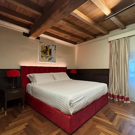 Gasthof Palazzo Gambirasi 4*