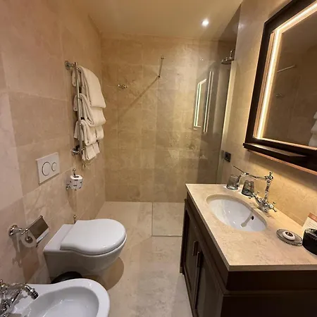 ゲストハウス Palazzo Gambirasi 3*